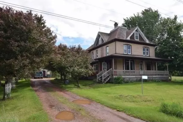 E10129 HWY 156, Clintonville, WI 54929