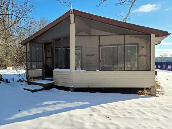 Scandinavia, WI 54977,N6902 HOYORD ROAD