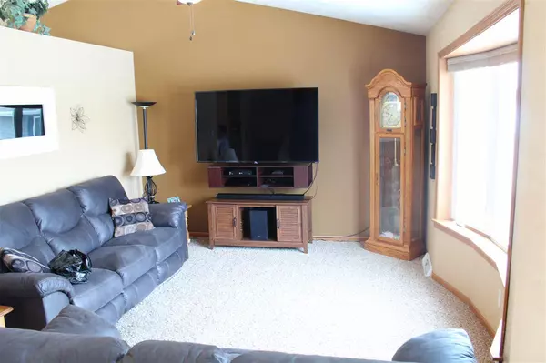 Omro, WI 54963,1860 JUSTIN DRIVE