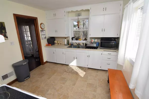 Clintonville, WI 54929,47 E 1ST STREET