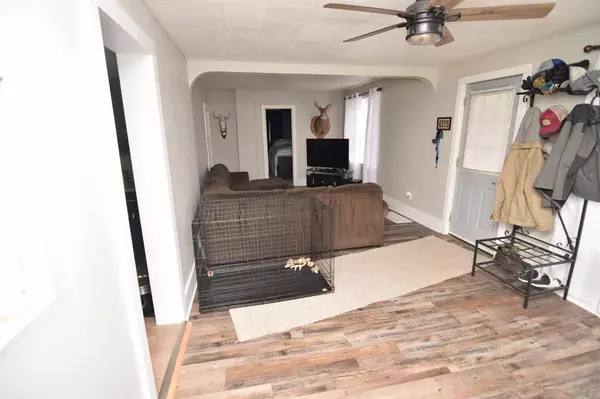 Clintonville, WI 54929,49 5TH STREET