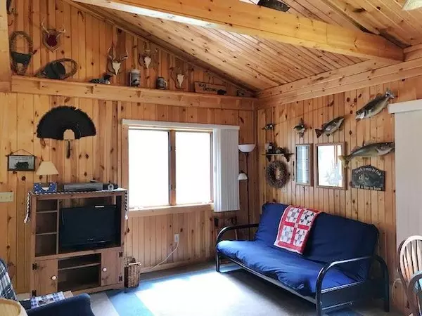 Fence, WI 54121,7549 MAPLE DRIVE