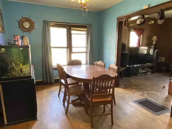 Clintonville, WI 54929,26 15TH STREET