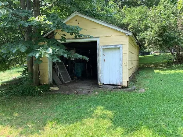 Iola, WI 54945,250 S GROVE STREET