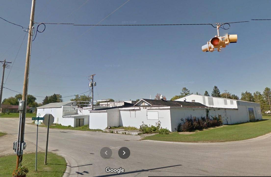 43 N US HWY 41, Carney, MI 49812