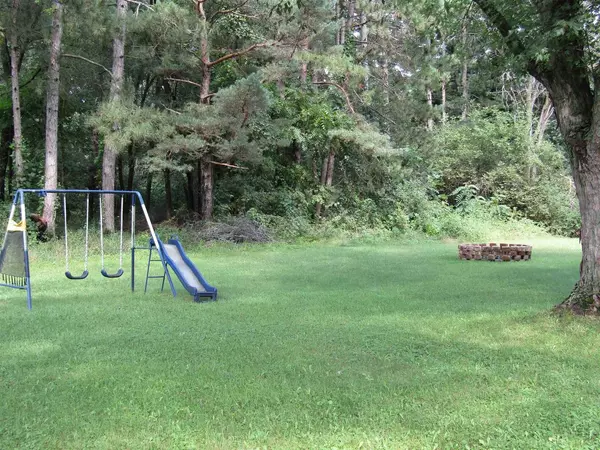 Hancock, WI 54943,523 S MAIN STREET