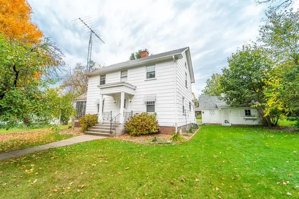 600 S MILL STREET, Weyauwega, WI 54983