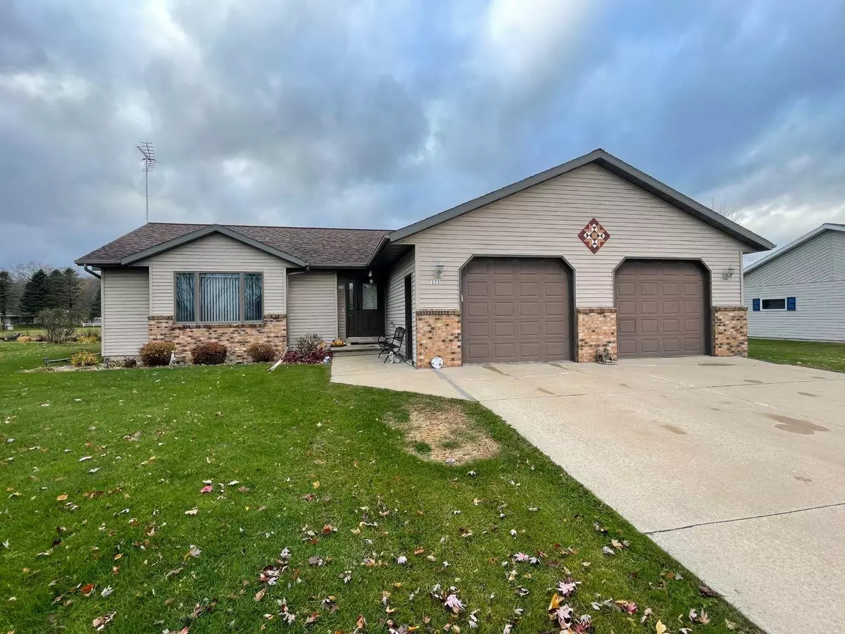 Clintonville, WI 54929,111 HARRISON AVENUE