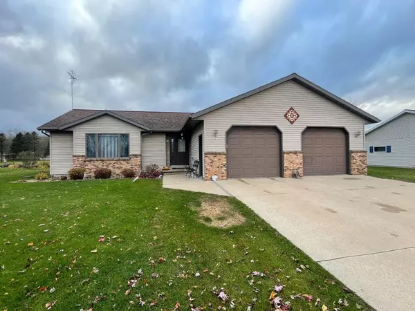 111 HARRISON AVENUE, Clintonville, WI 54929