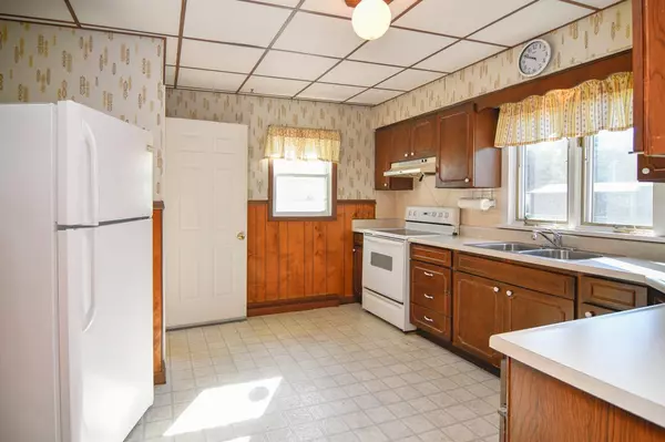 Krakow, WI 54137,N4822 MAIN STREET