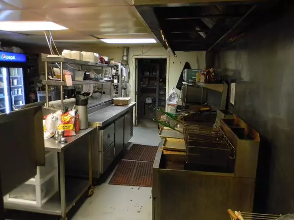 Iola, WI 54945,N10103 STATE ROAD 49