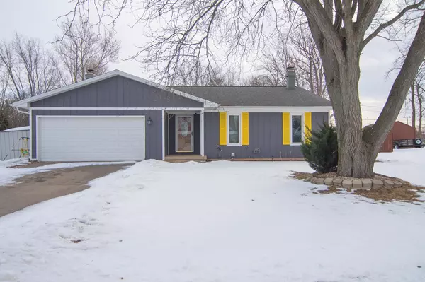 610 JOHNSON STREET, Pulaski, WI 54162