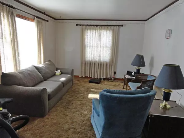 Clintonville, WI 54929,77 E 14TH STREET