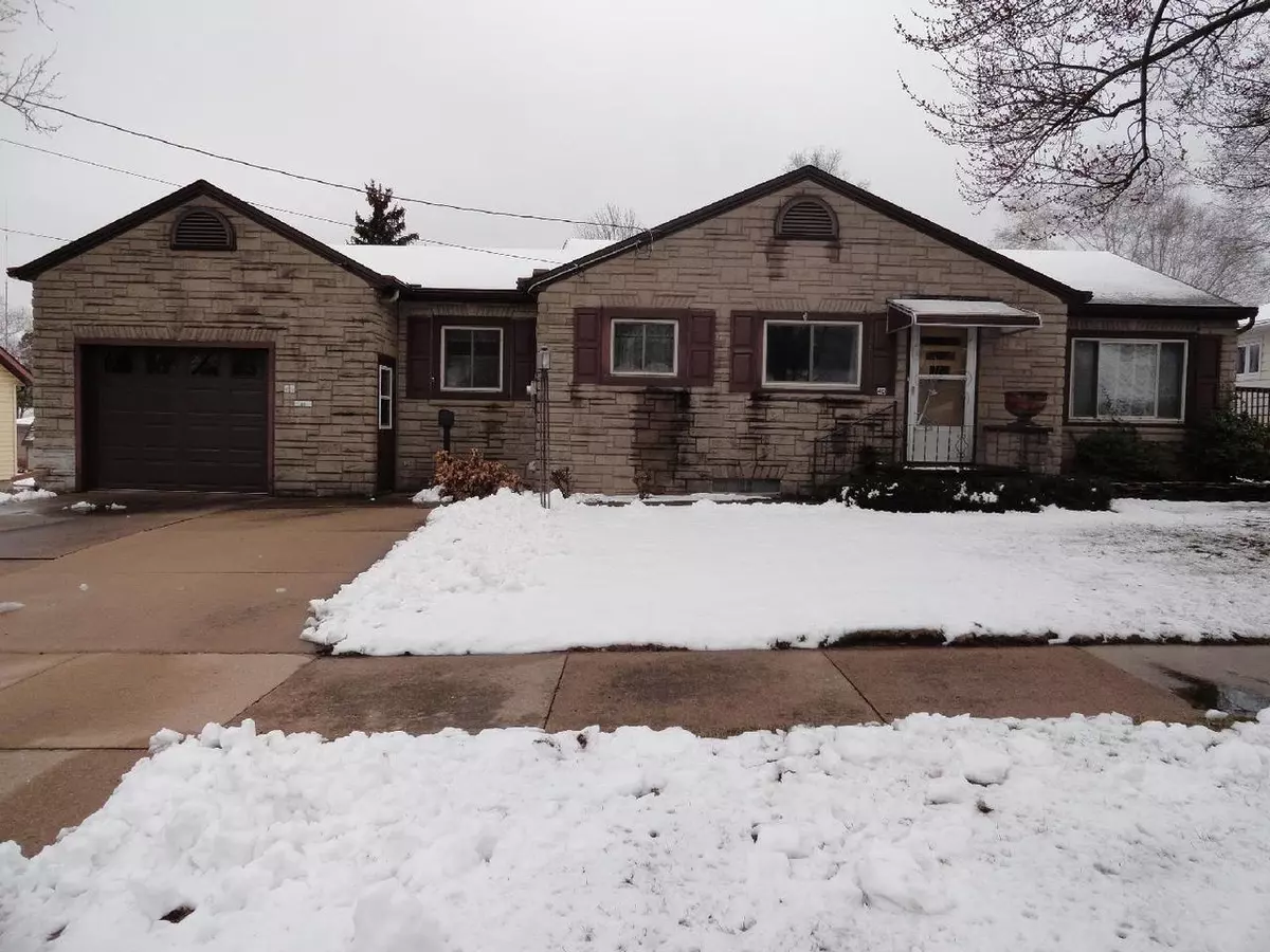 Clintonville, WI 54929,40 S PARK STREET