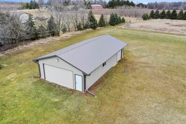 Greenleaf, WI 54126,3385 PARK ROAD