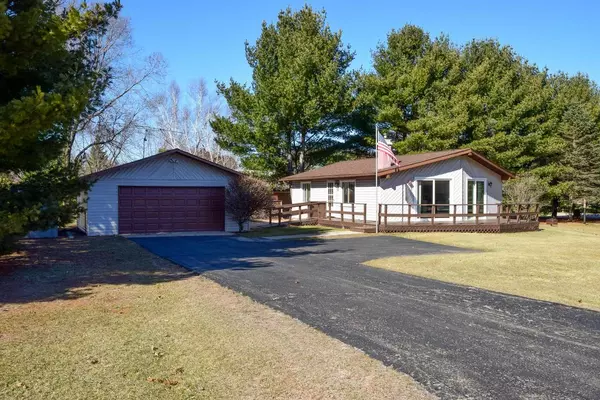 424 E KING STREET, Coloma, WI 54930