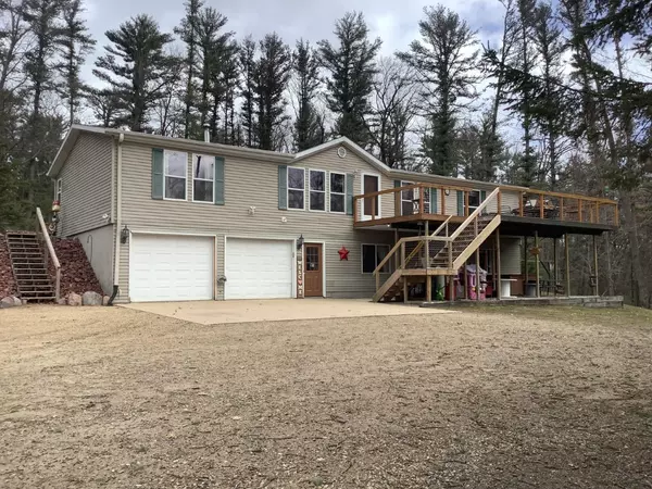 N3530 COUNTY RD O, Weyauwega, WI 54983