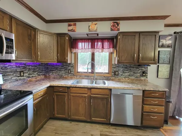 Hancock, WI 54943,W12151 GREENWOOD ROAD