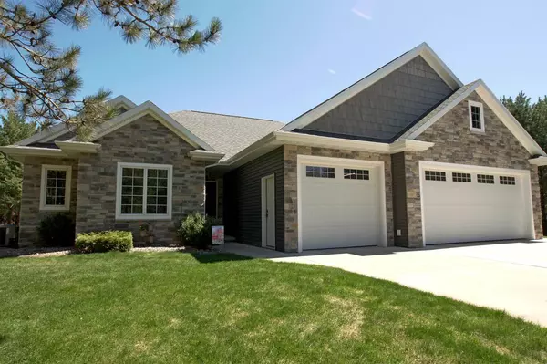 344 HOGANWOOD CIRCLE, Sobieski, WI 54171
