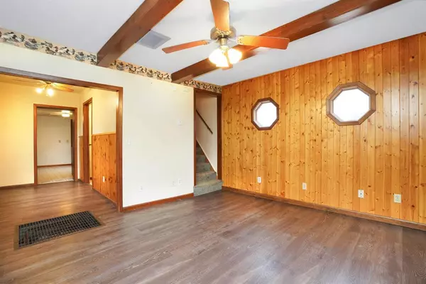 New London, WI 54961,524 E HANCOCK STREET