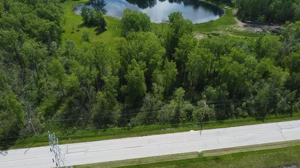 Suamico, WI 54173,E DEERFIELD AVENUE