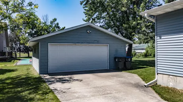 Weyauwega, WI 54983,509 E MAIN STREET