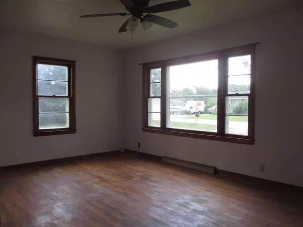 Krakow, WI 54137,W152 HOFF STREET