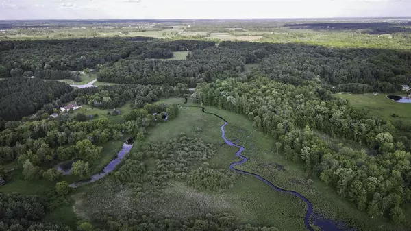 Weyauwega, WI 54983,W945 TRI COUNTY ROAD