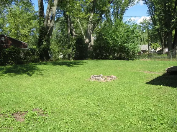 New London, WI 54961,313 ELM STREET