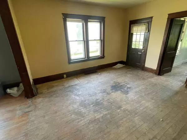 Clintonville, WI 54929,19 5TH STREET