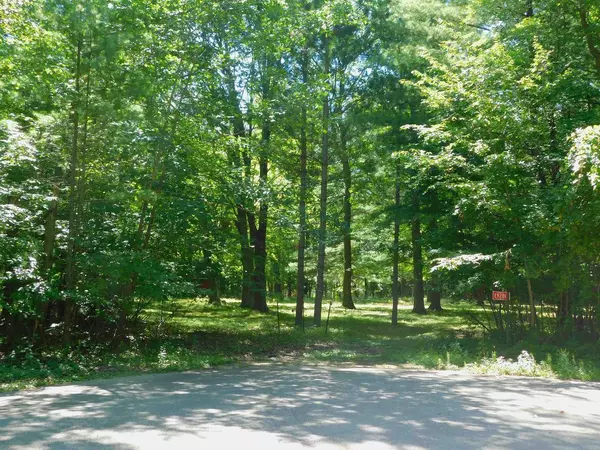 E9201 HANSEN ROAD, New London, WI 54961