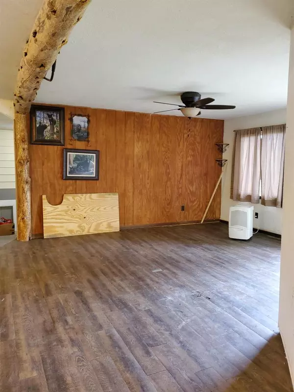 Hancock, WI 54943,N4157 4TH AVENUE