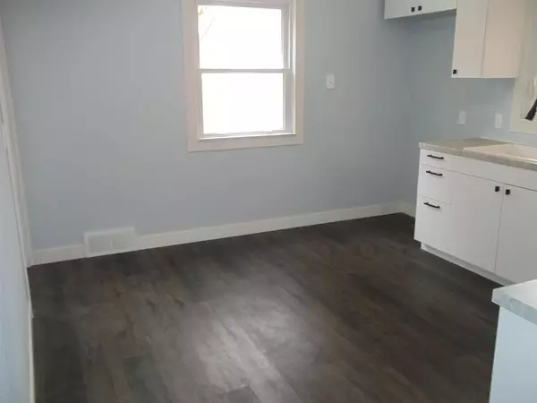 Clintonville, WI 54929,720 E MAIN STREET