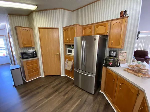 Clintonville, WI 54929,4 GINGER COURT