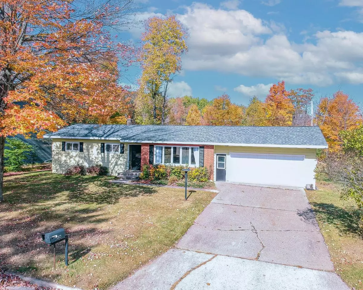 Niagara, WI 54151,292 HOOVER AVENUE