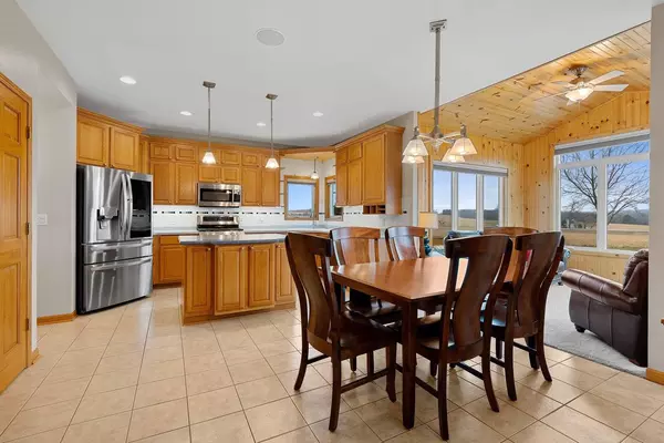 Glenbeulah, WI 53023,409 HIDDEN MEADOW DRIVE