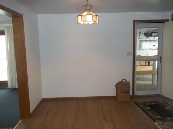 Clintonville, WI 54929,5 PETUNIA CIRCLE