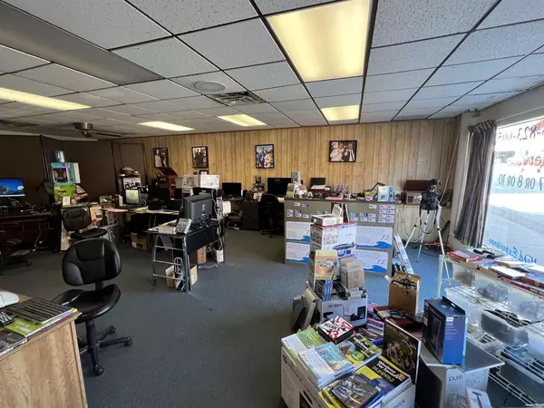 Clintonville, WI 54292,45 S MAIN STREET