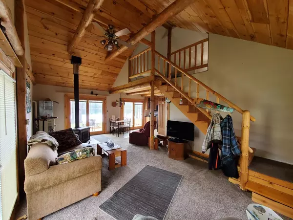 Iola, WI 54945,E1860 NELSON ROAD