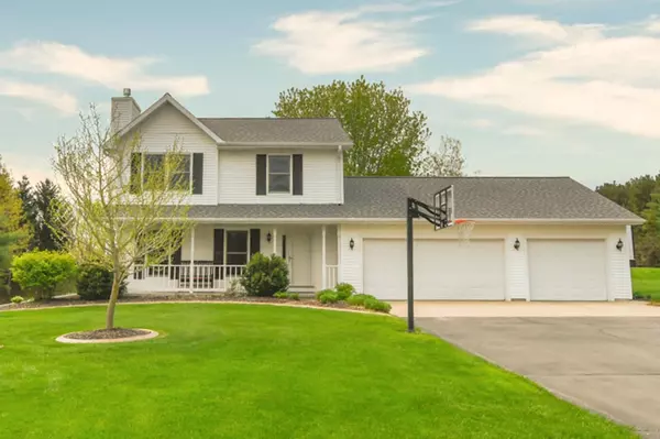 6961 COUNTRY OAKS DRIVE, Sobieski, WI 54171