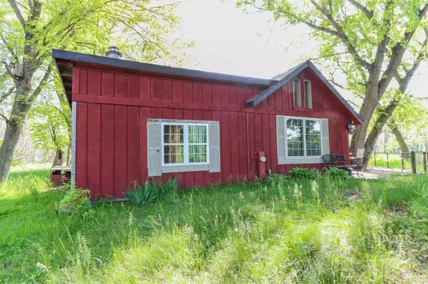 Weyauwega, WI 54983,E6939 COUNTY ROAD F