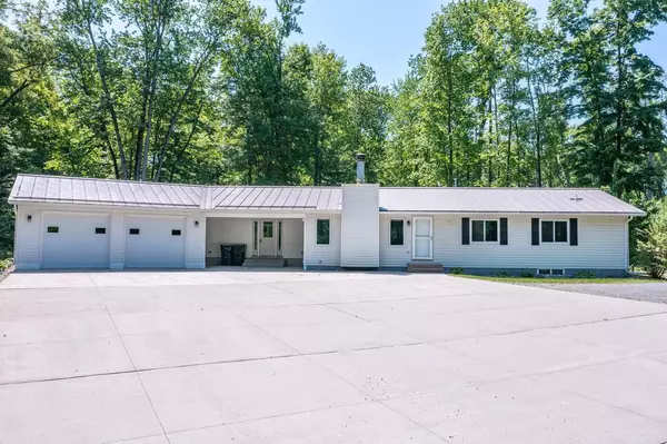 Scandinavia, WI 54977,10775 ISAACSON ROAD