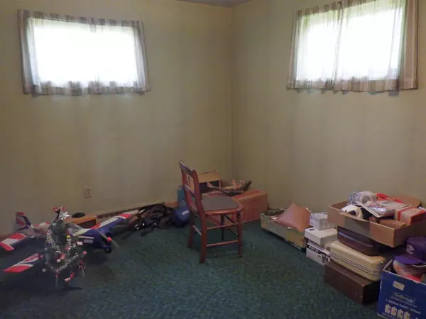 Clintonville, WI 54929,N11008 STATE RD 22