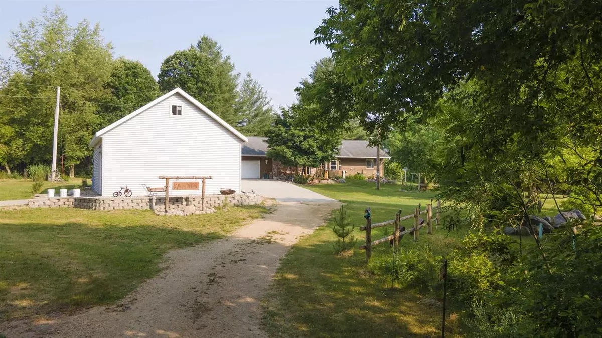 Marion, WI 54950,N10044 SCHMIDT ROAD