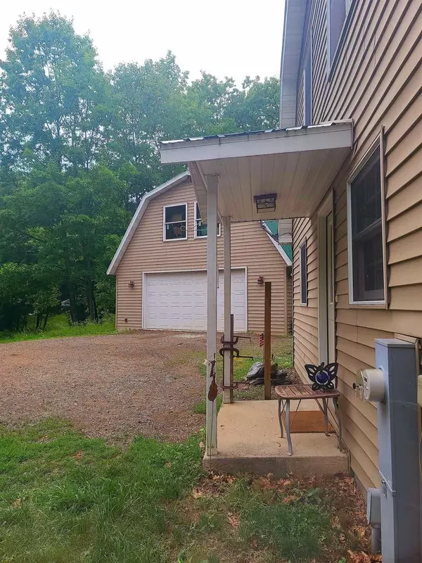 Fence, WI 54120,W16142 SOUTH HILBERT DRIVE