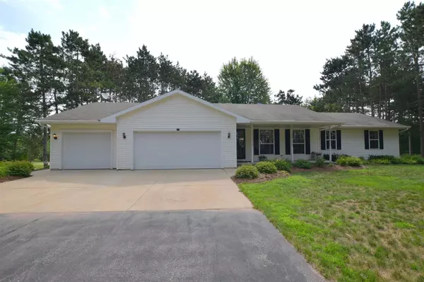 948 EAGLE DRIVE, Sobieski, WI 54171