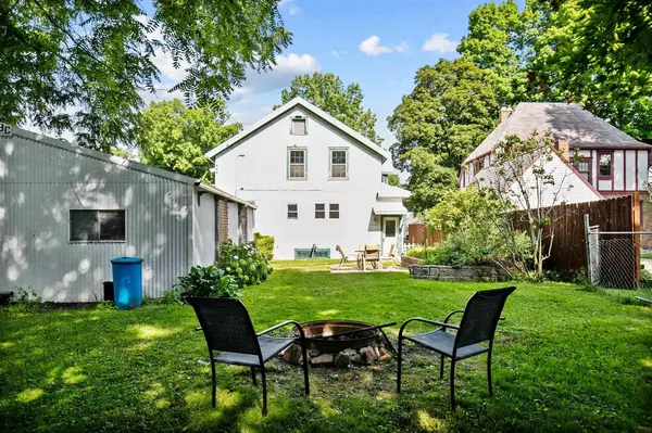 Clintonville, WI 54929,92 N CLINTON AVENUE