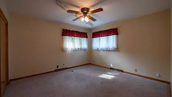 Iola, WI 54945,E784 WOLF RIVER ROAD