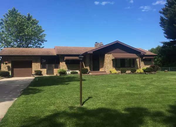 953 BARTELT STREET, Gresham, WI 54128