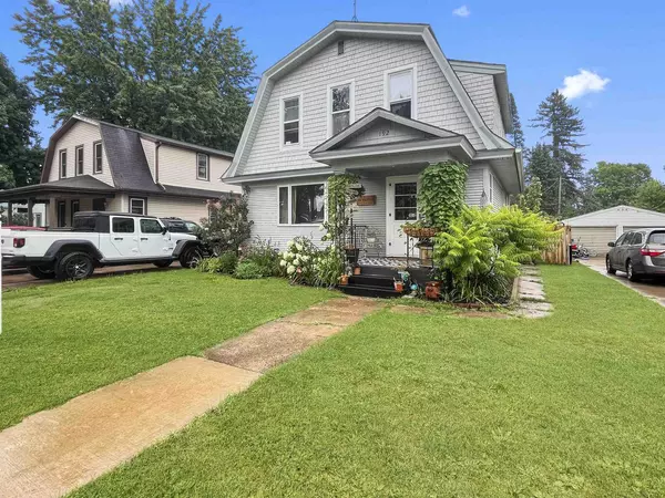 Clintonville, WI 54929,192 N MAIN STREET